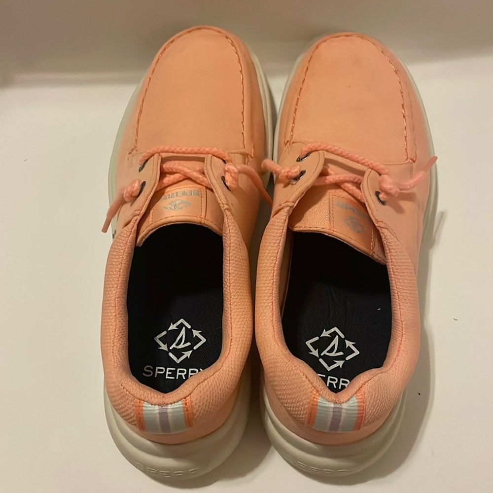 Peachy/Orange Sperry Captains Moc